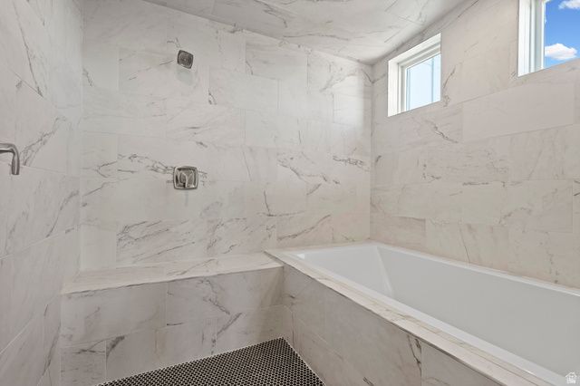 9296 S REGATTA LN, Cottonwood Heights, UT 84093