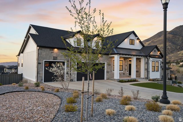 9296 S REGATTA LN, Cottonwood Heights, UT 84093