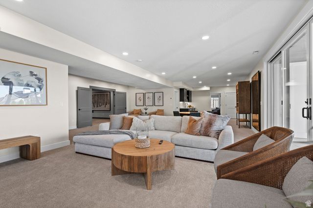 9296 S REGATTA LN, Cottonwood Heights, UT 84093