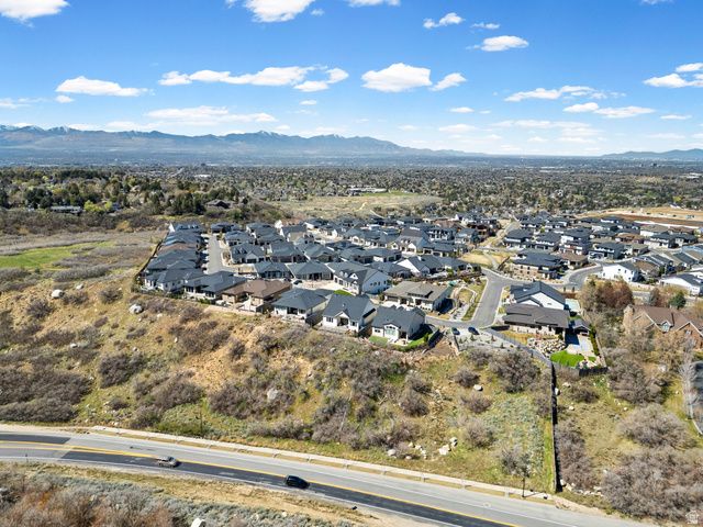 9296 S REGATTA LN, Cottonwood Heights, UT 84093