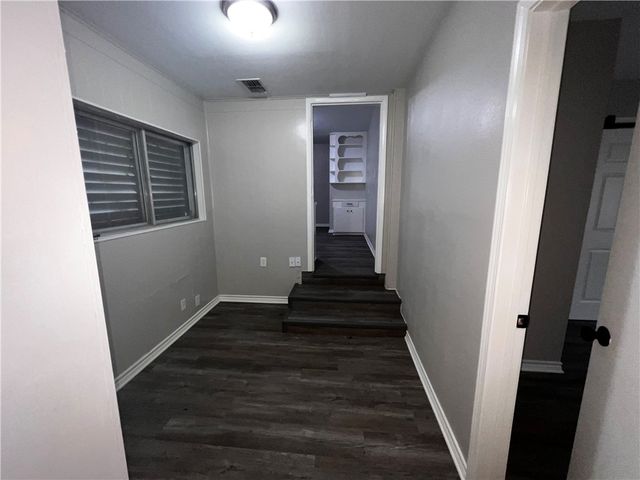 3301 Austin St, Corpus Christi, TX 78411