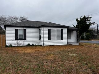3301 Austin St, Corpus Christi, TX 78411