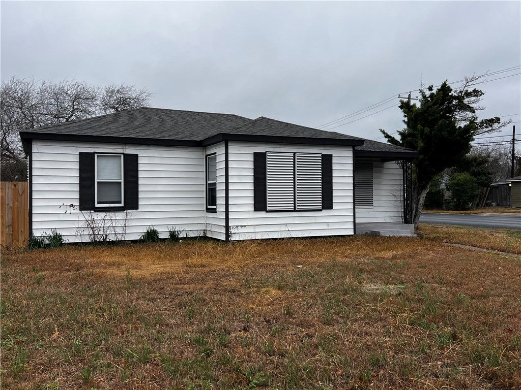3301 Austin St, Corpus Christi, TX 78411