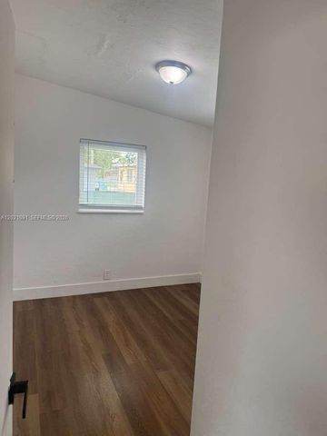 2029 Washington Ave 1, Opa-locka, FL 33054