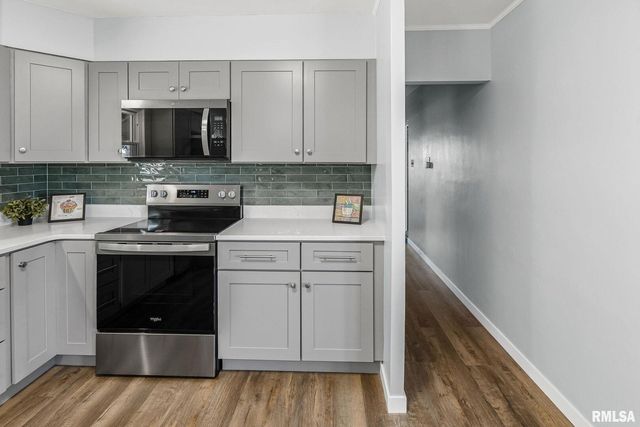 503 AIRPORT Road, Centralia, IL 62801