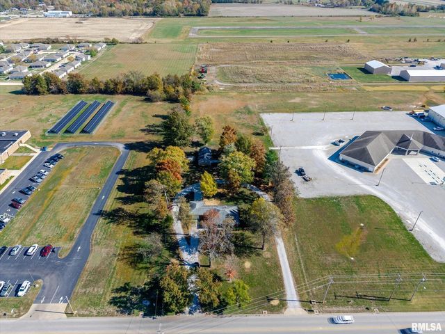 503 AIRPORT Road, Centralia, IL 62801