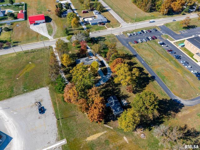 503 AIRPORT Road, Centralia, IL 62801