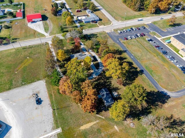 503 AIRPORT Road, Centralia, IL 62801