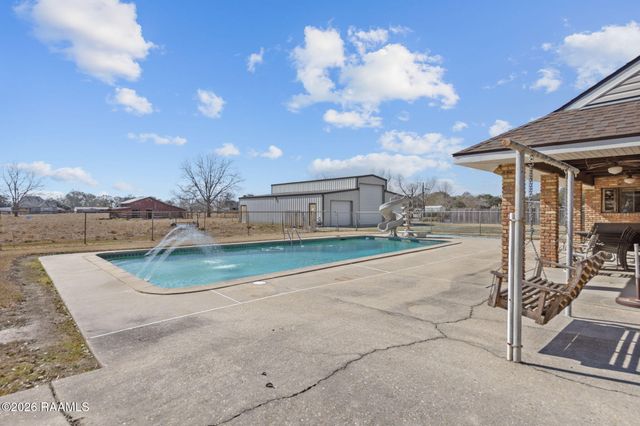 350 Teljean Road, Lafayette, LA 70503