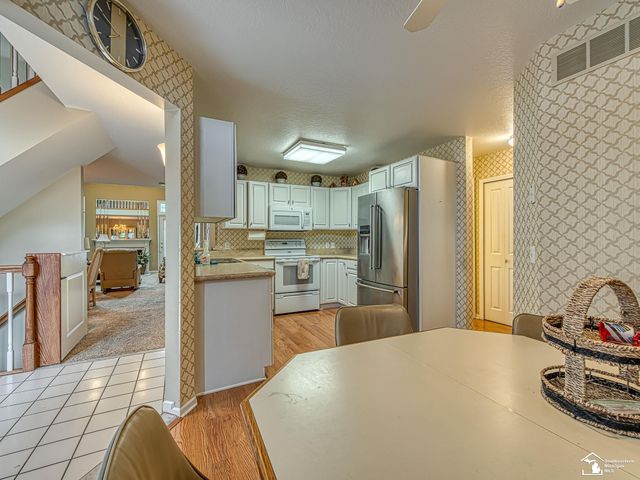 604 Meadowlands Court, Monroe Twp, MI 48161