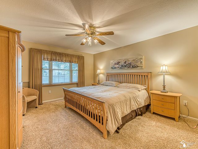 604 Meadowlands Court, Monroe Twp, MI 48161