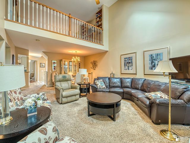604 Meadowlands Court, Monroe Twp, MI 48161