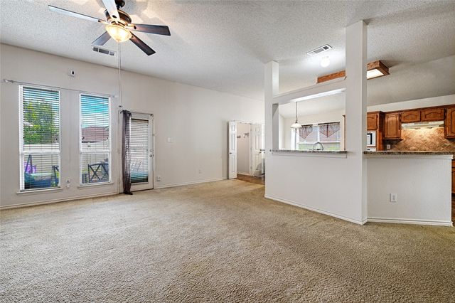 1544 Birkenhead Lane, Lancaster, TX 75134