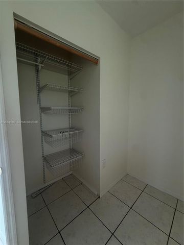 13101 SW 82nd Ter 1, Miami, FL 33183