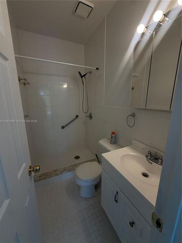 13101 SW 82nd Ter 1, Miami, FL 33183