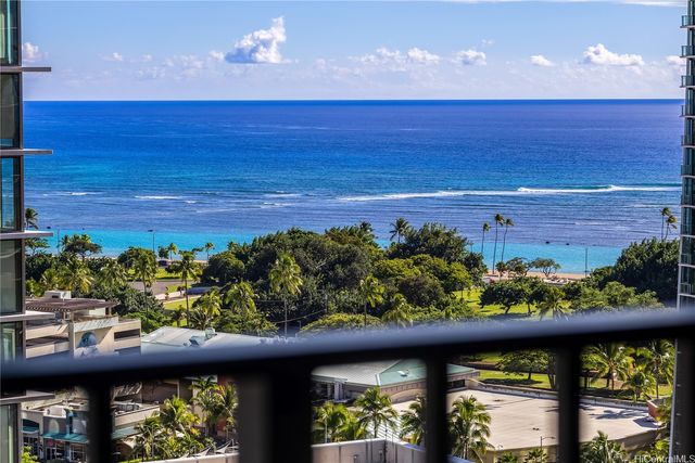 987 Queen Street 1806, Honolulu, HI 96814