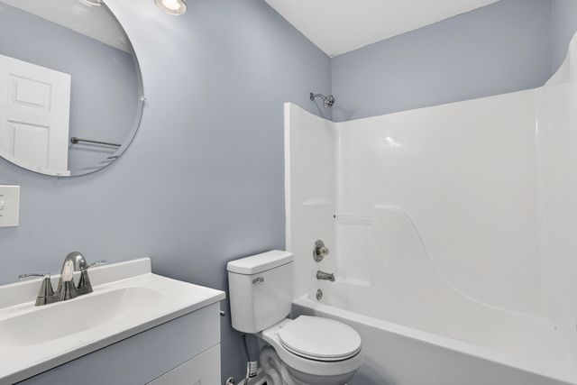 225 Buffalo Trace, Winchester, KY 40391