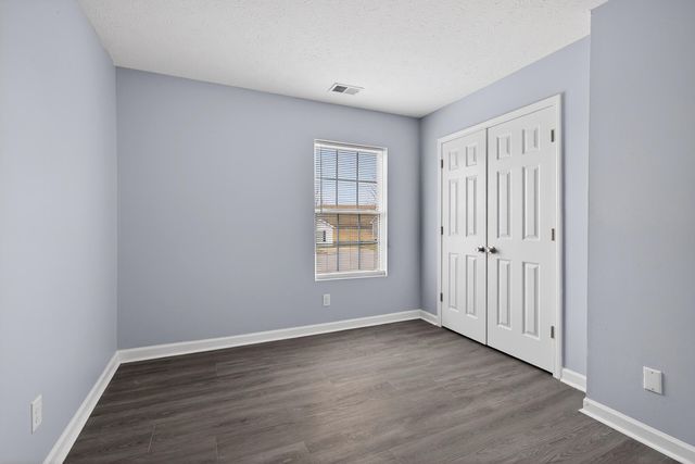 225 Buffalo Trace, Winchester, KY 40391