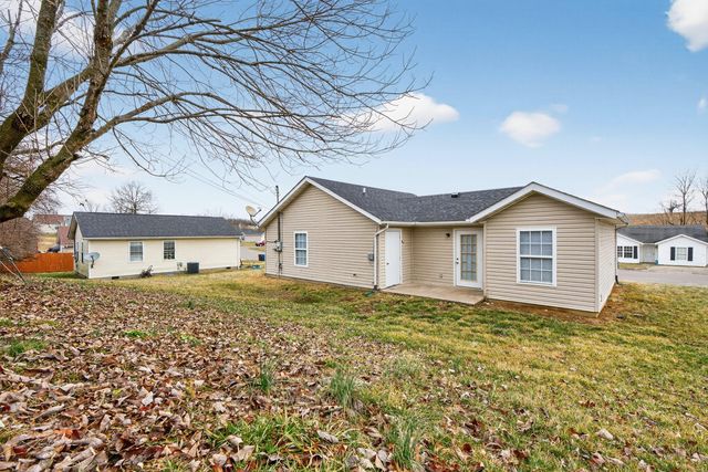 225 Buffalo Trace, Winchester, KY 40391