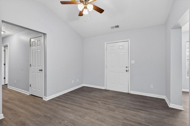 225 Buffalo Trace, Winchester, KY 40391