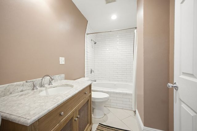 44 Mill St 3, Boston, MA 02122