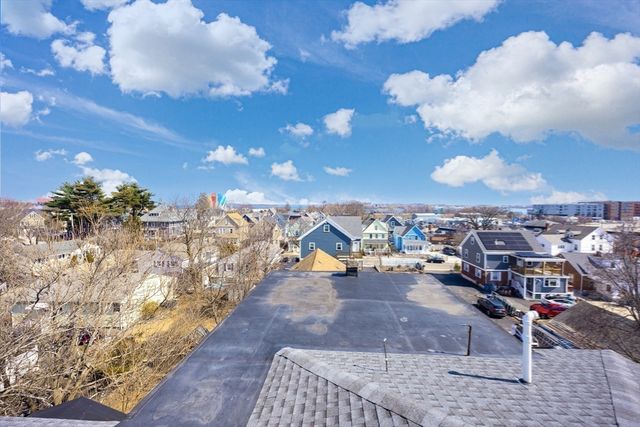 44 Mill St 3, Boston, MA 02122