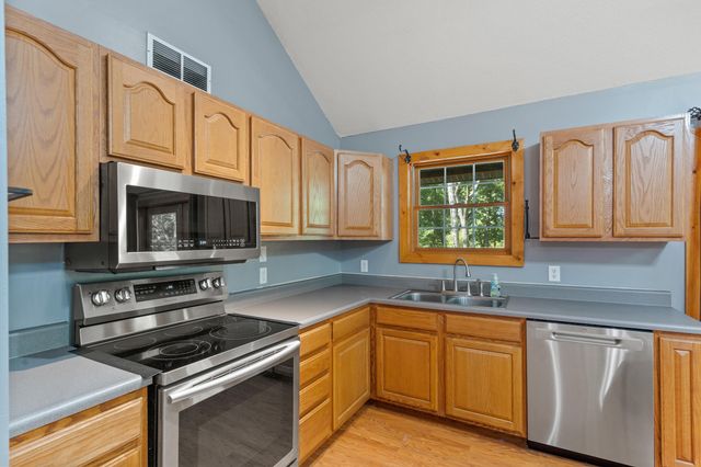 4649 STATE ROUTE A, Higbee, MO 65257