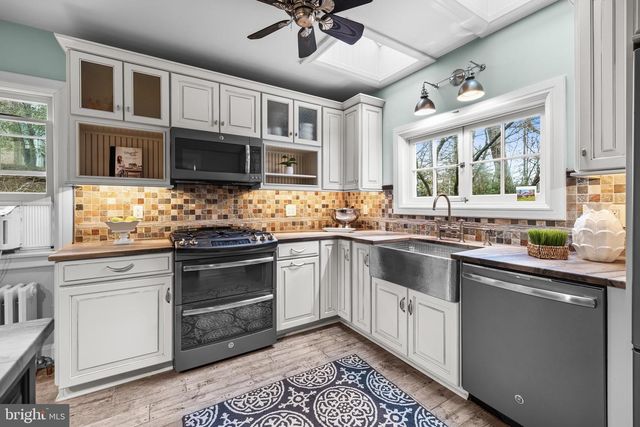 1914 RUXTON RD, Baltimore, MD 21204