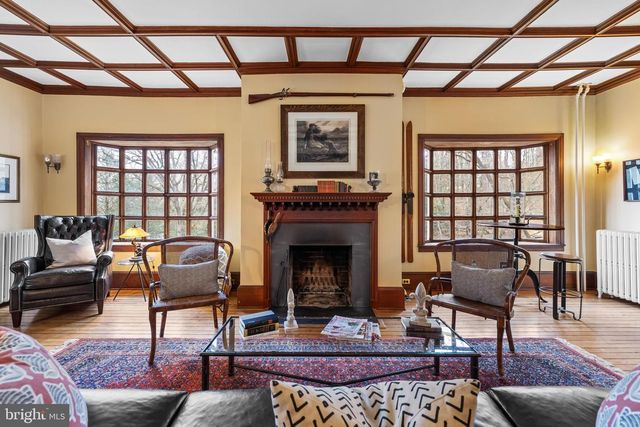 1914 RUXTON RD, Baltimore, MD 21204