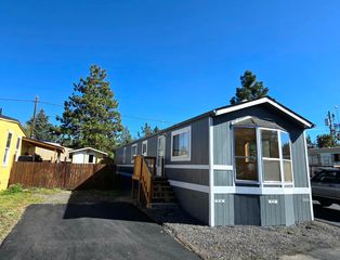 63930 N Hwy 97 42, Bend, OR 97701