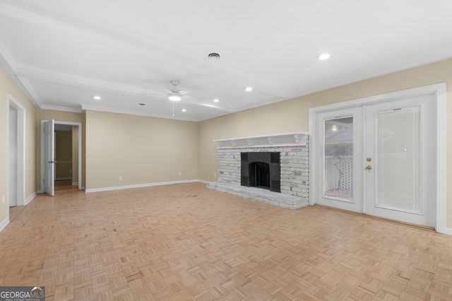 328 N Main Street, Statesboro, GA 30458