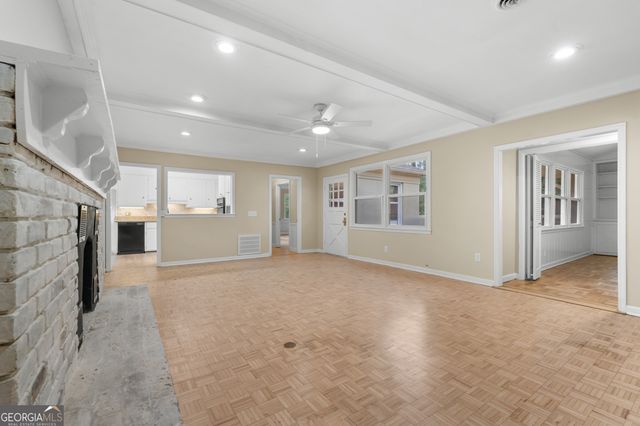 328 N Main Street, Statesboro, GA 30458