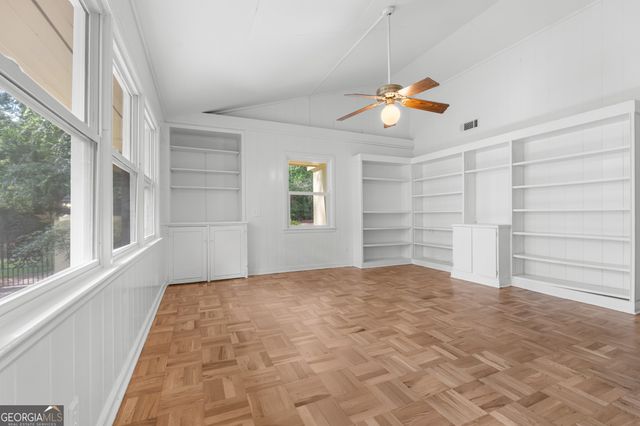 328 N Main Street, Statesboro, GA 30458