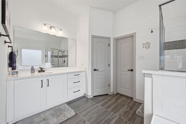 6712 Cedarhurst Court, Denton, TX 76226