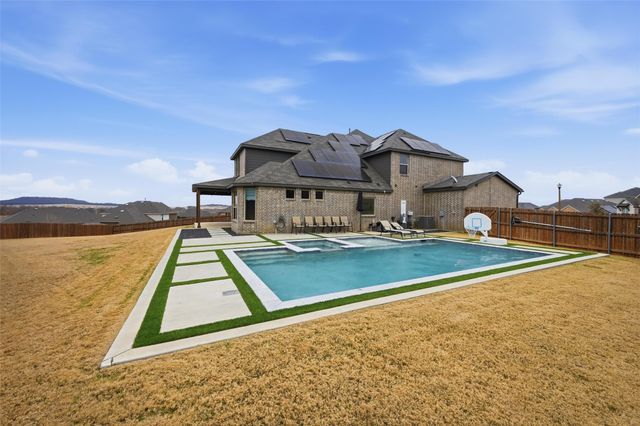 6712 Cedarhurst Court, Denton, TX 76226