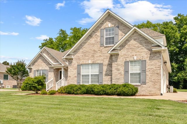 923 Crosby Ct, Columbia, TN 38401