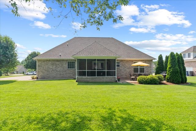 923 Crosby Ct, Columbia, TN 38401