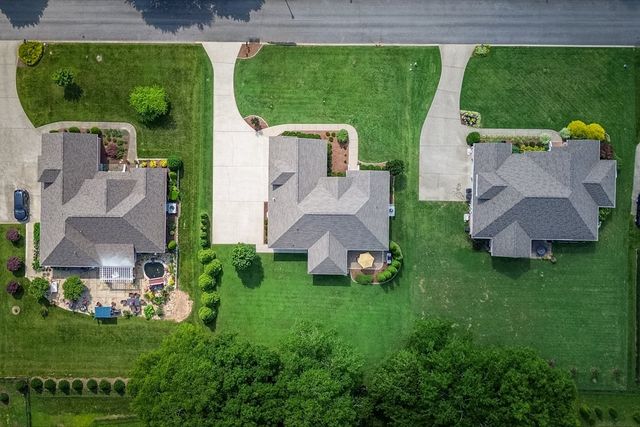 923 Crosby Ct, Columbia, TN 38401