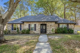 1337 Green Briar Drive, Huntsville, TX 77340