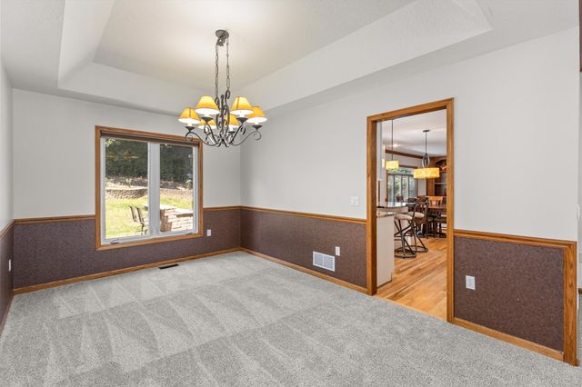 5420 NW 78th Court, Johnston, IA 50131