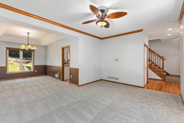 5420 NW 78th Court, Johnston, IA 50131