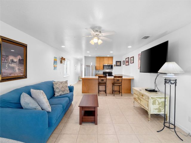 222 ROSA L JONES, Cocoa, FL 32922