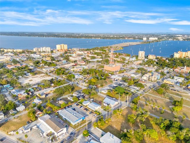 222 ROSA L JONES, Cocoa, FL 32922