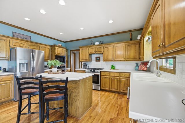13301 E 94th Place, Owasso, OK 74055