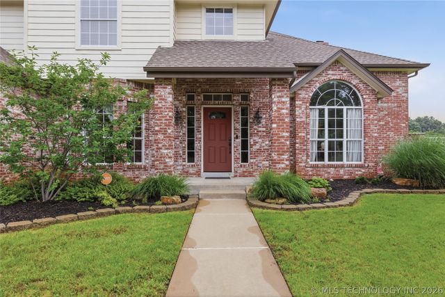 13301 E 94th Place, Owasso, OK 74055