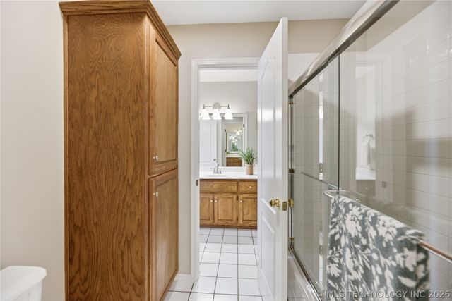 13301 E 94th Place, Owasso, OK 74055