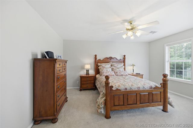 13301 E 94th Place, Owasso, OK 74055