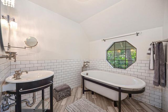 4305 Illinois Ave, Fair Oaks, CA 95628
