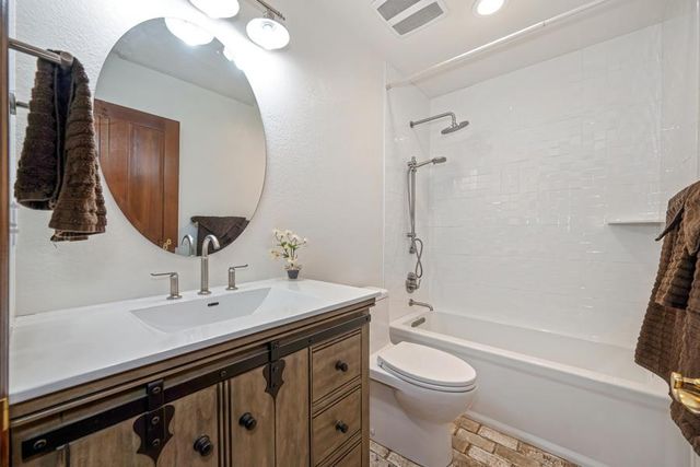 4305 Illinois Ave, Fair Oaks, CA 95628