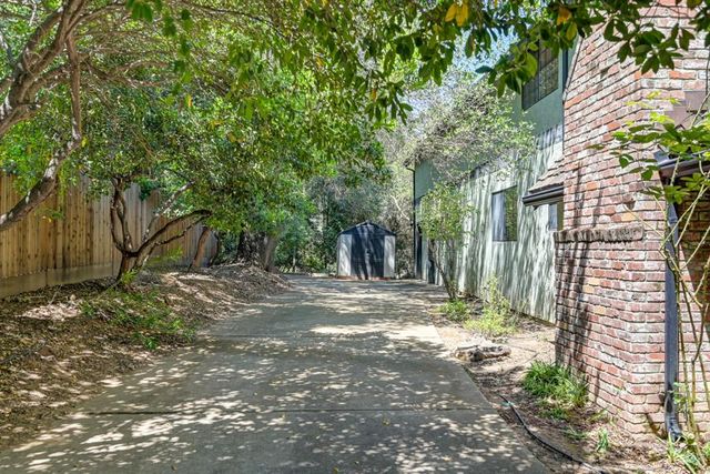 4305 Illinois Ave, Fair Oaks, CA 95628